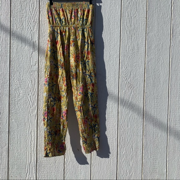 Roller Rabbit Moon Sun Print Yellow Jumpsuit - Picture 12 of 12